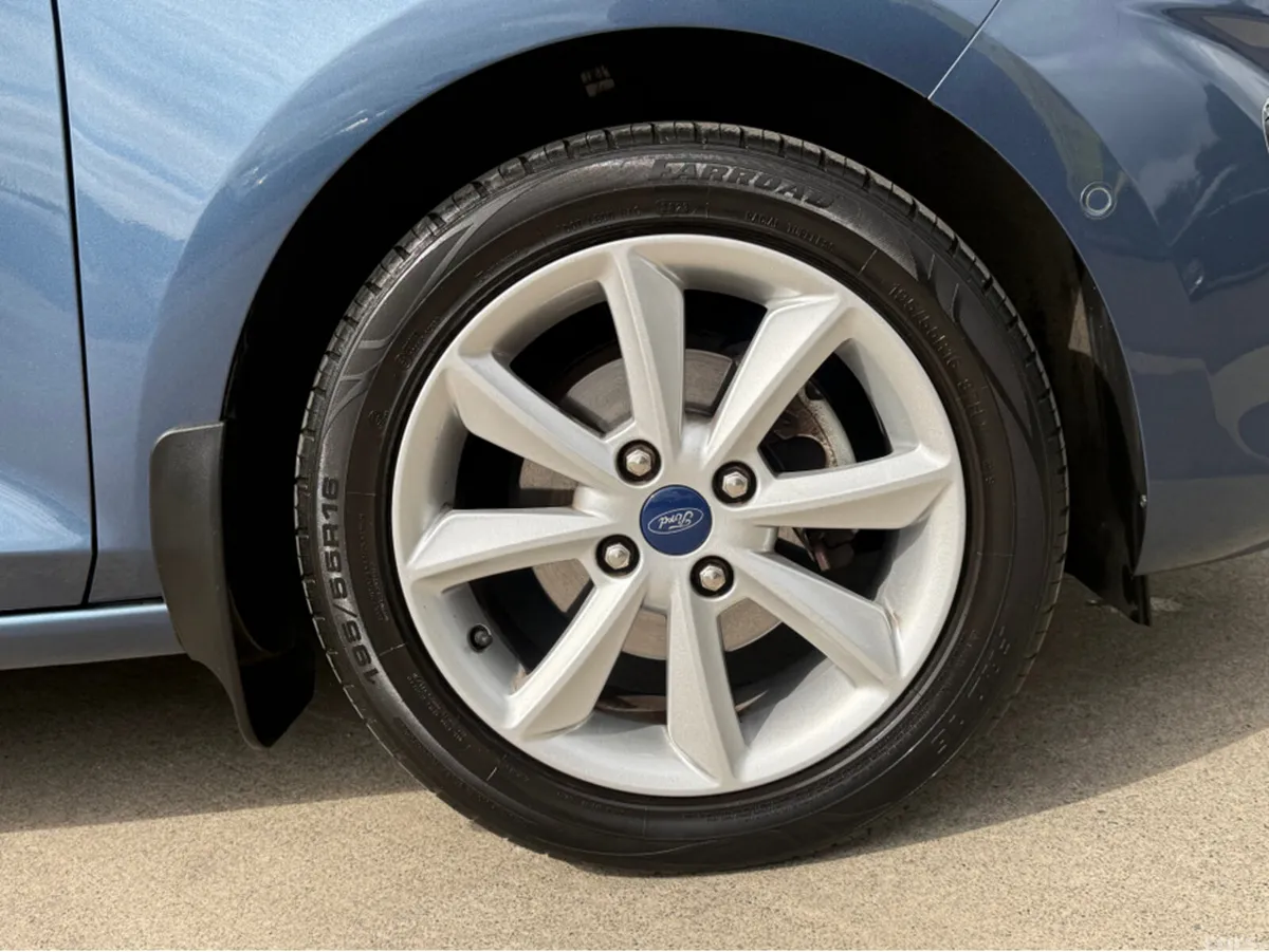 Ford Fiesta Hatchback, Petrol, 2023, Blue
