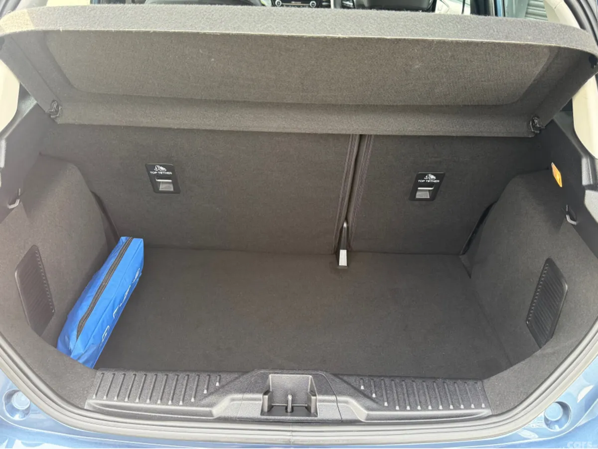 Ford Fiesta Hatchback, Petrol, 2023, Blue