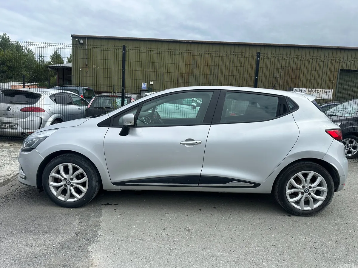 Renault Clio Hatchback, Petrol, 2018, Grey