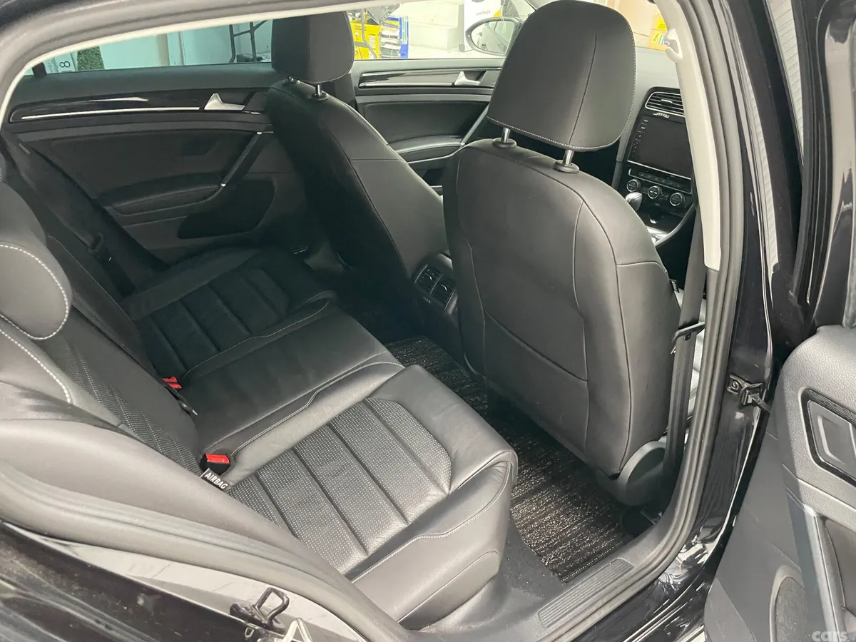 Volkswagen Golf Hatchback, Petrol, 2019, Black