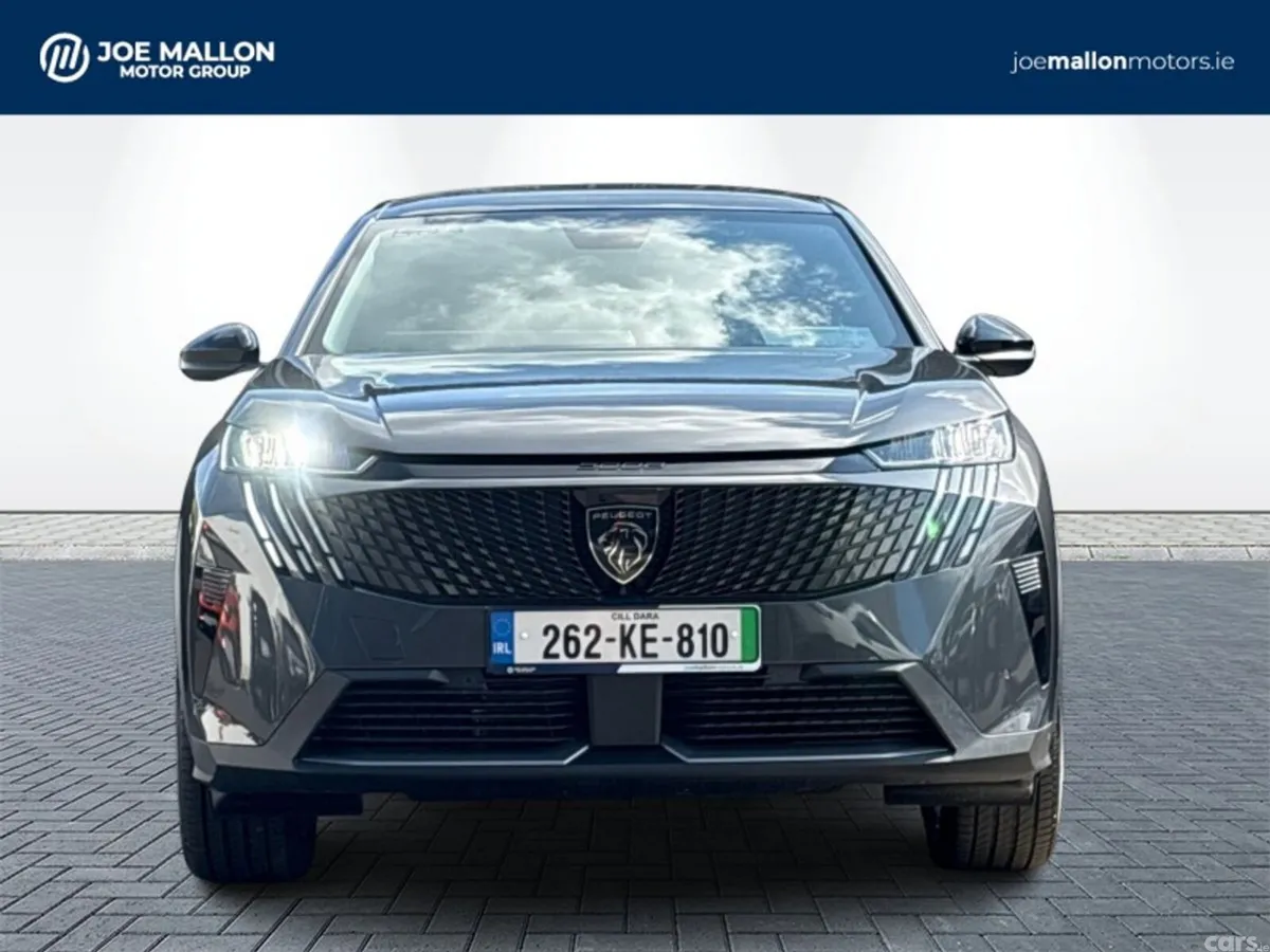 Peugeot 5008 MPV, Electric, 2026, Grey