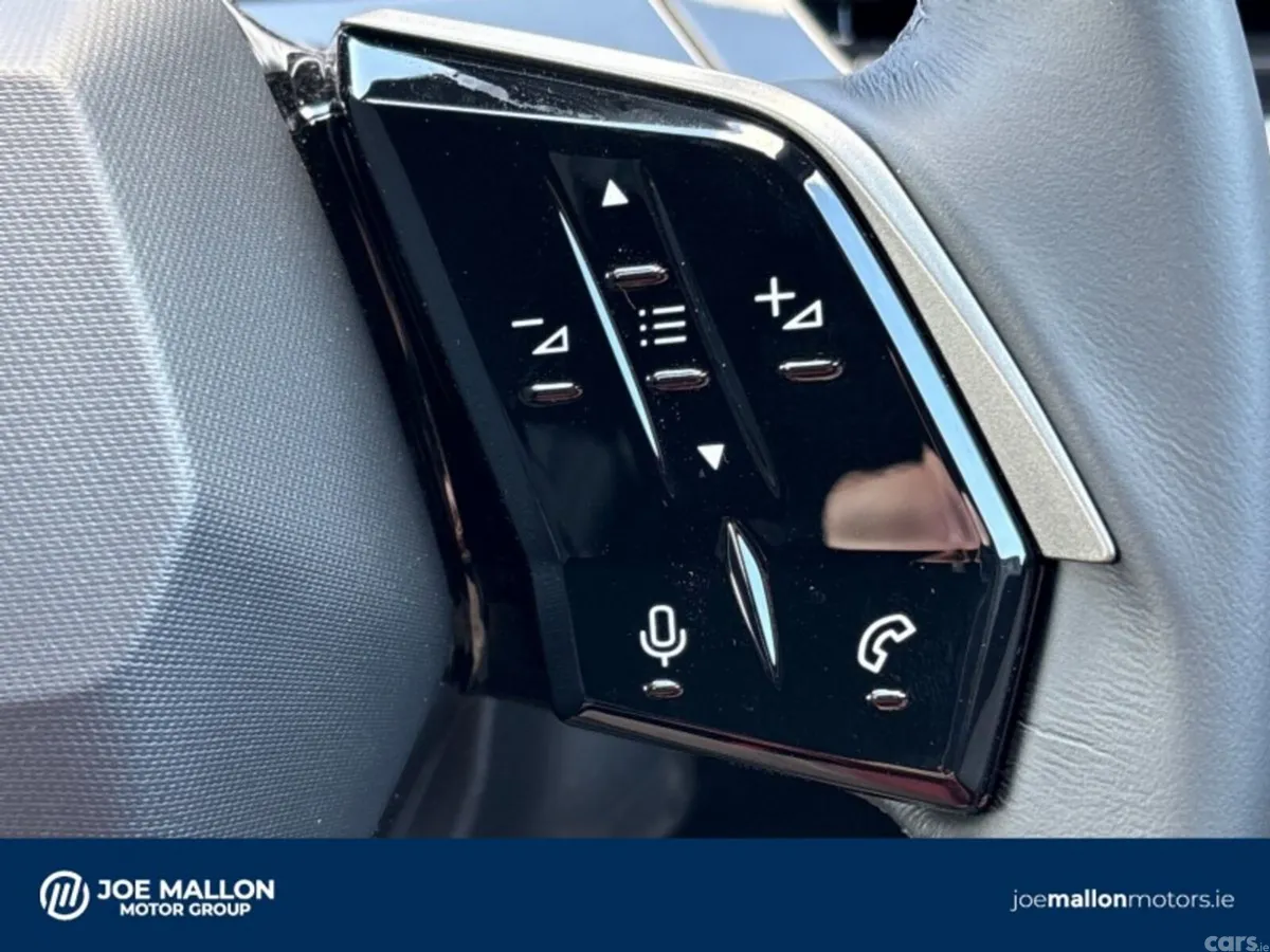 Peugeot 5008 MPV, Electric, 2026, Grey