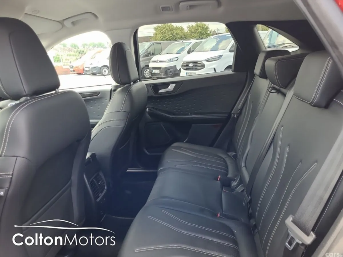 Ford Kuga SUV, Diesel, 2021, Red