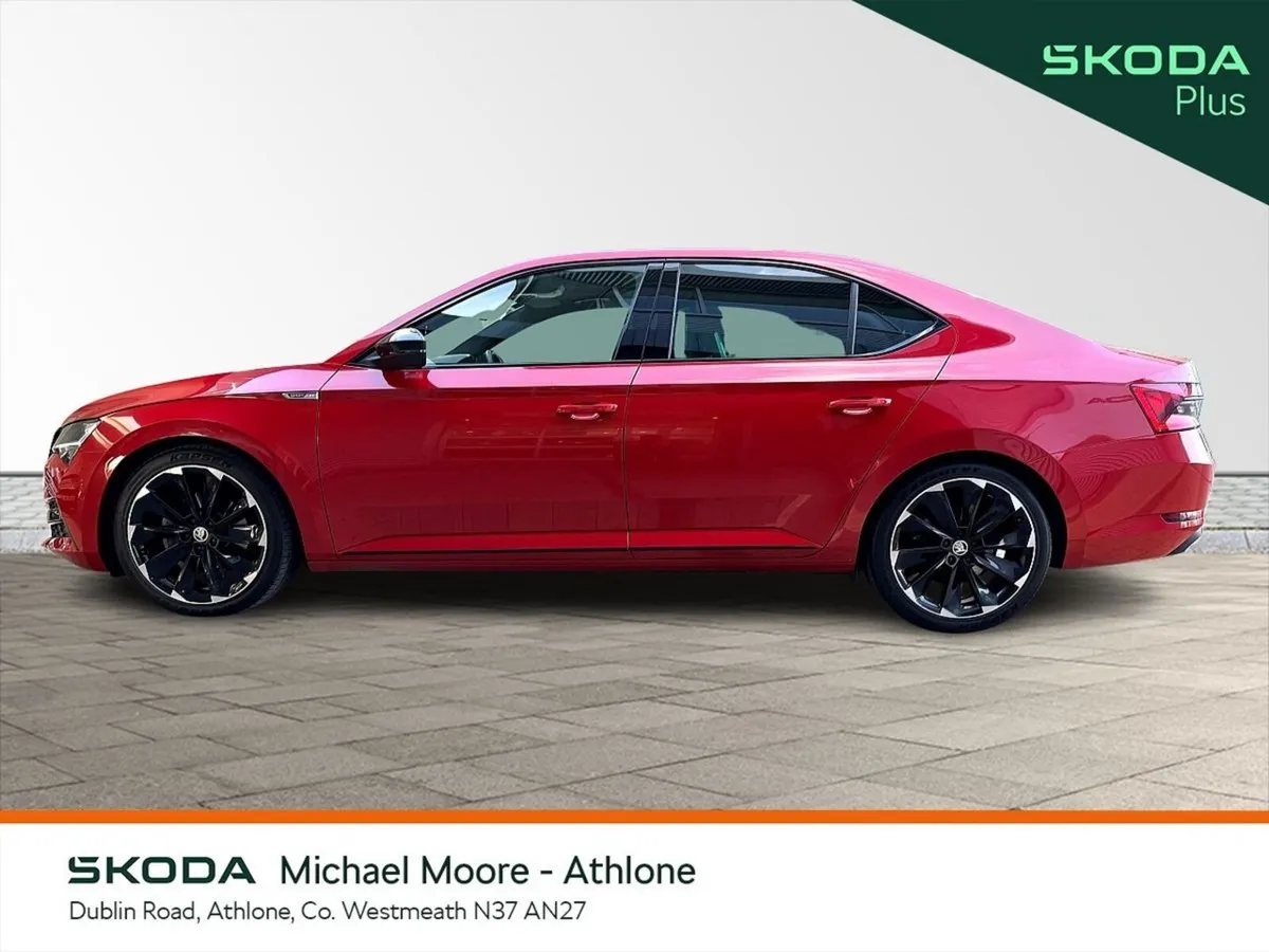 Skoda Superb Saloon, Diesel, 2023, Red