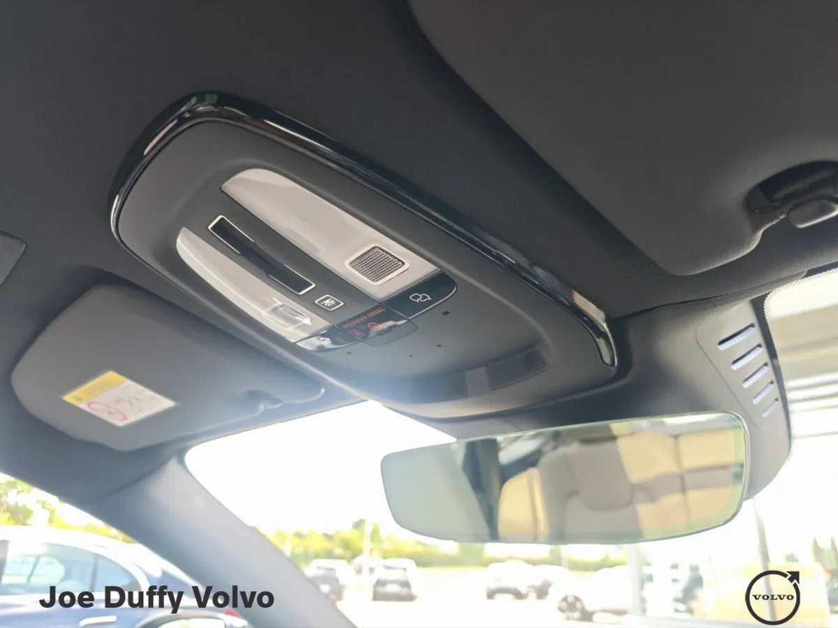 Volvo XC60 SUV, Petrol Plug-in Hybrid, 2026, Black