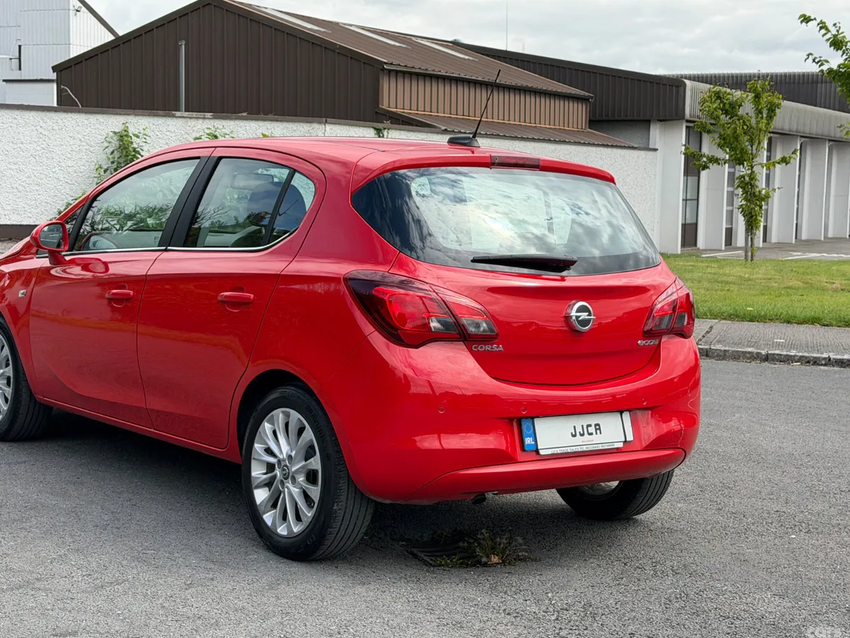 Opel Corsa Hatchback, Diesel, 2017, Red