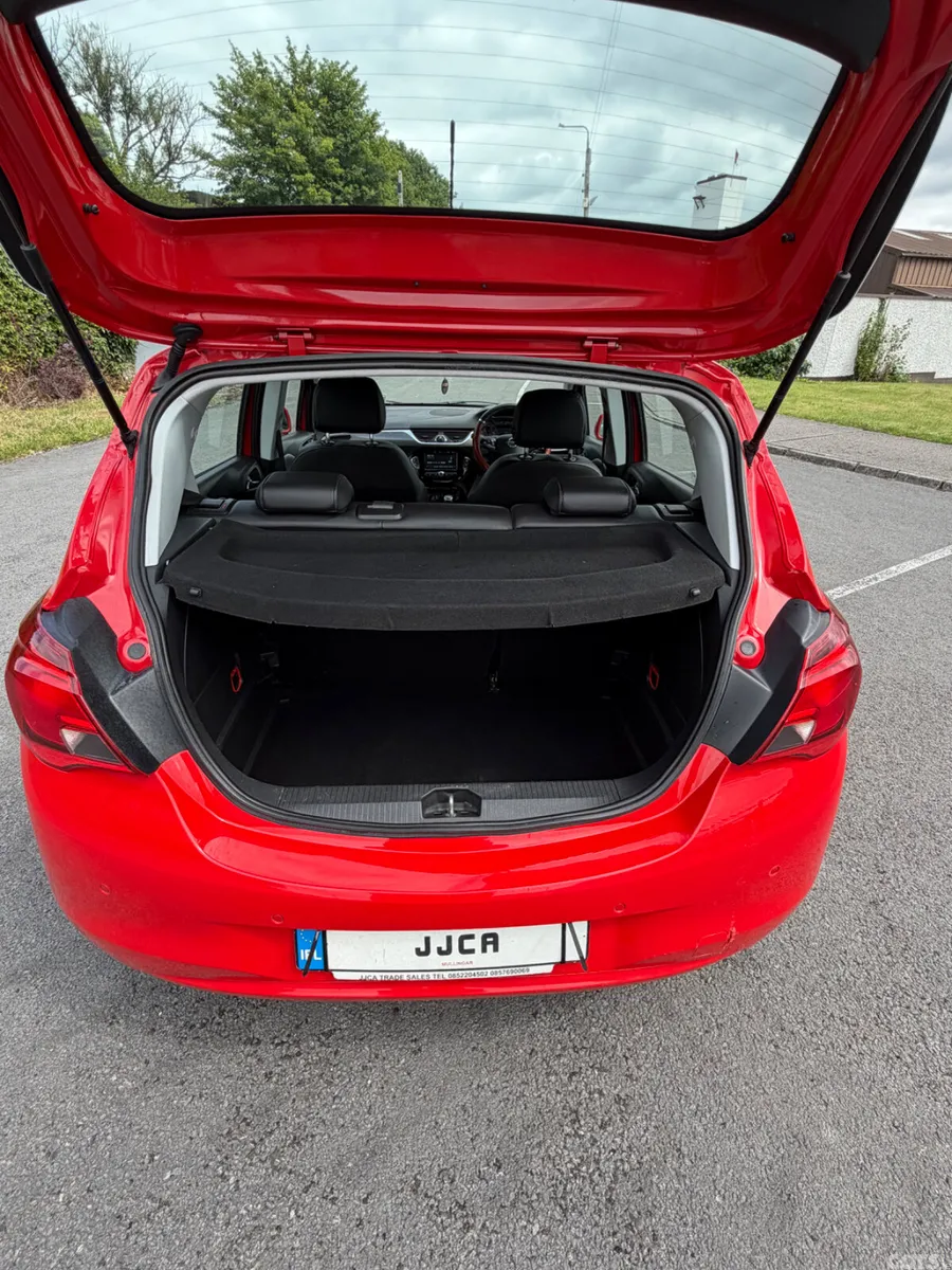 Opel Corsa Hatchback, Diesel, 2017, Red