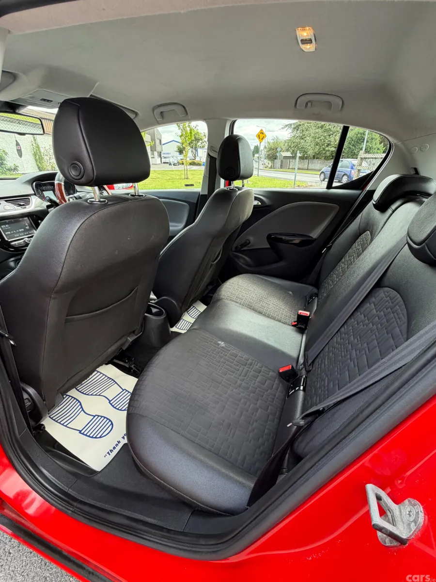 Opel Corsa Hatchback, Diesel, 2017, Red