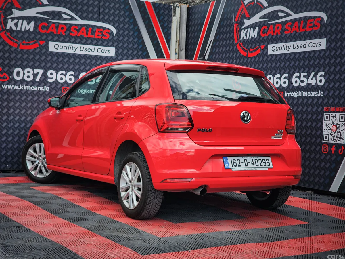Volkswagen Polo Hatchback, Petrol, 2016, Red