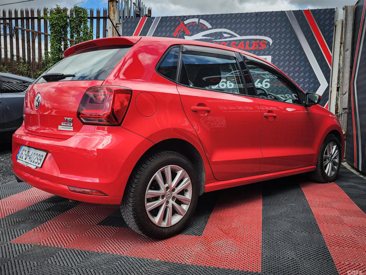 Volkswagen Polo Hatchback, Petrol, 2016, Red