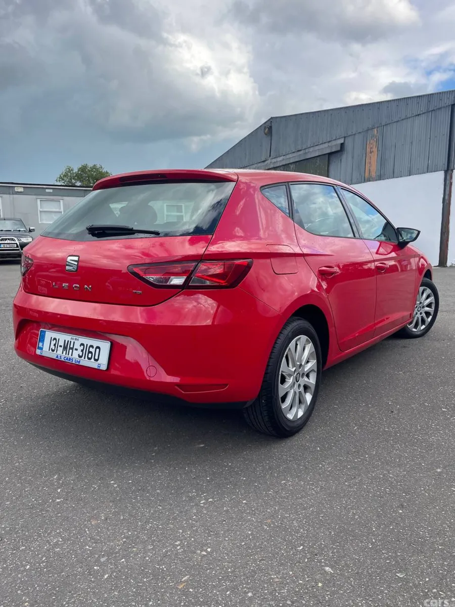 SEAT Leon Hatchback, Diesel, 2013, Red