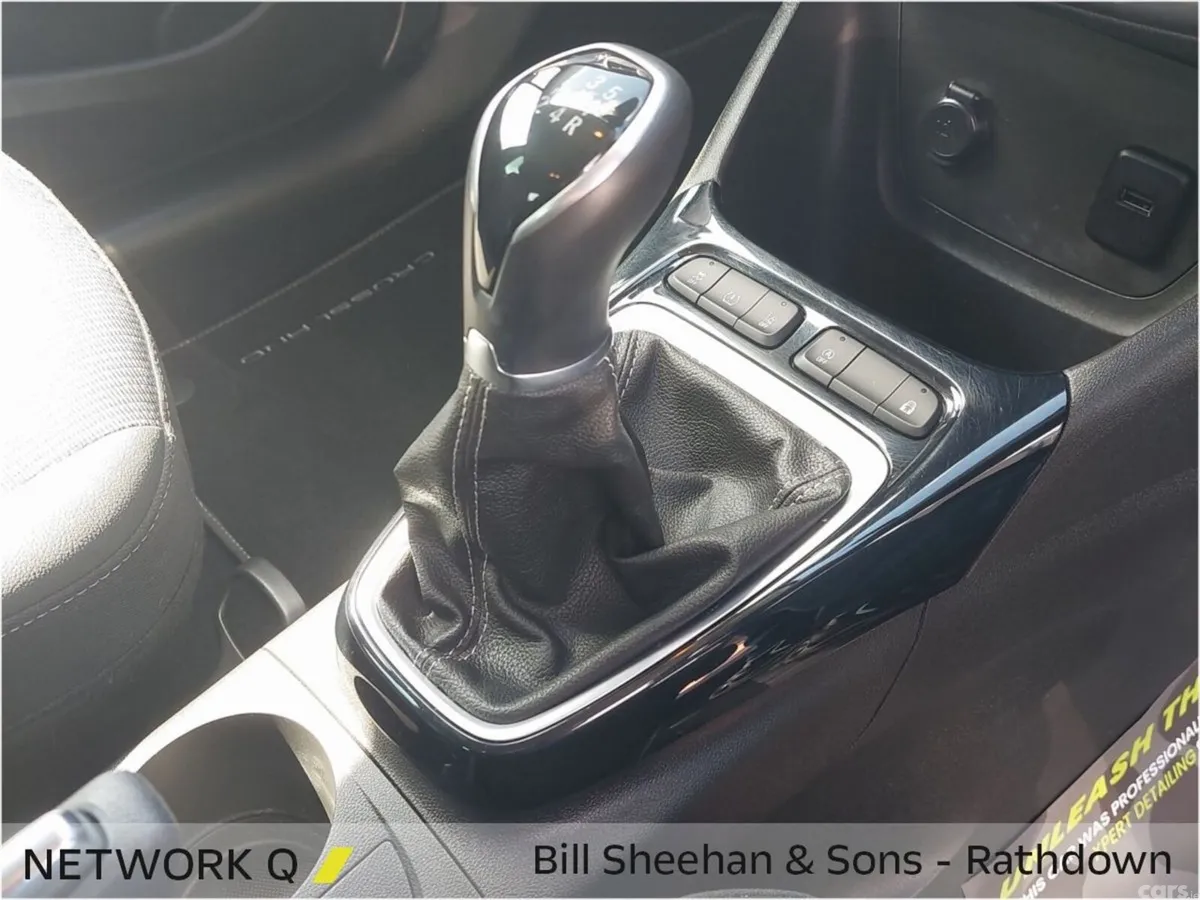 Opel Crossland SUV, Petrol, 2023, Grey