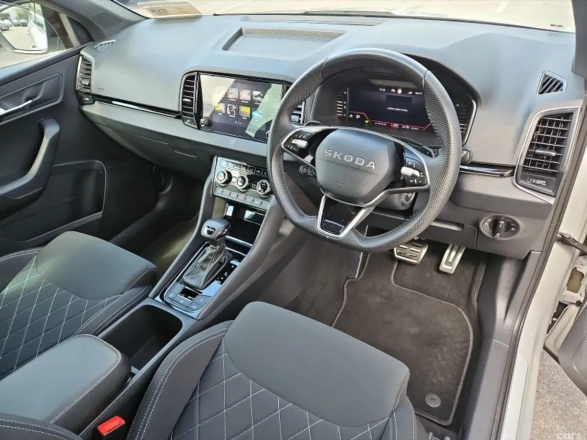 Skoda Karoq SUV, Diesel, 2026, Grey
