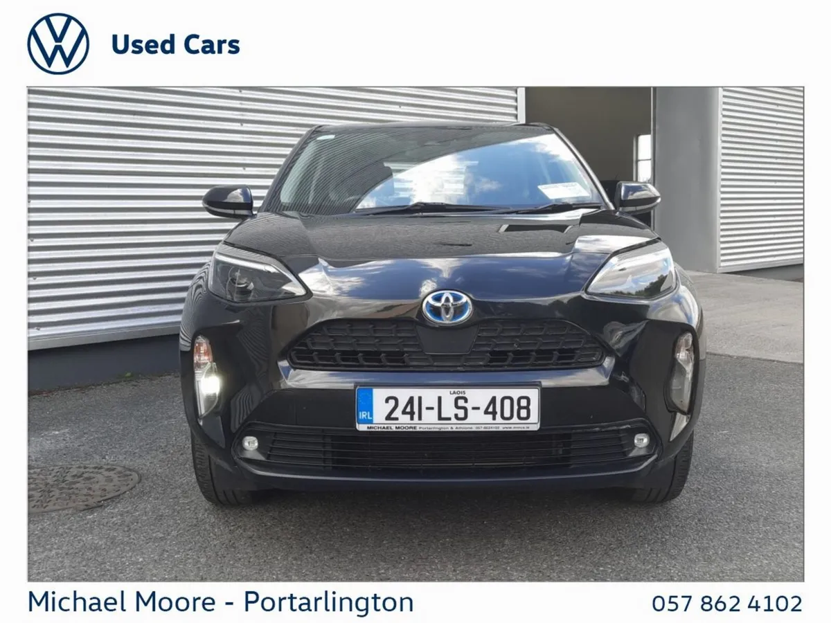 Toyota Yaris Cross Hatchback, Petrol Hybrid, 2024, Black