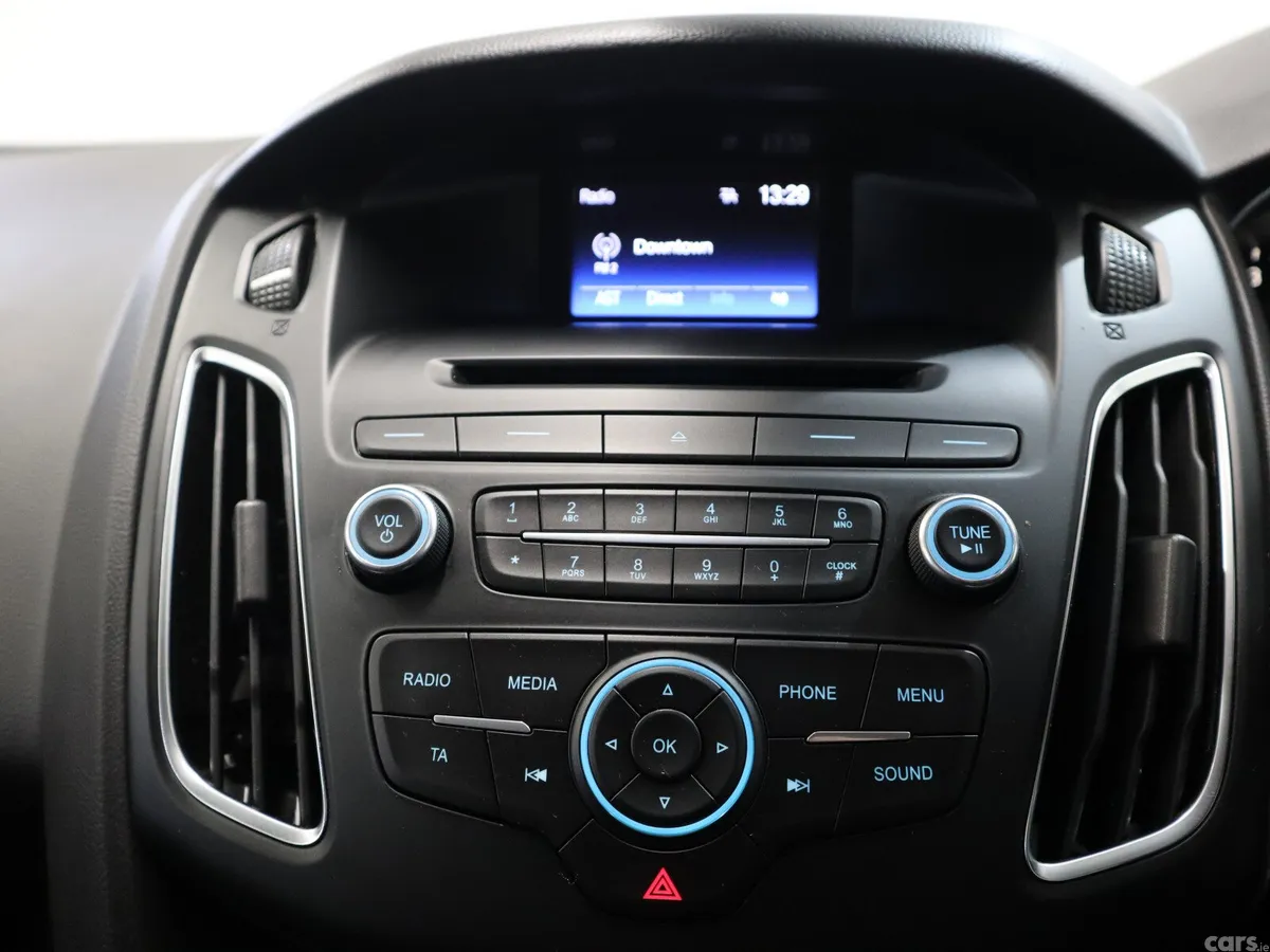 Ford Focus Hatchback, Diesel, 2016, Silver