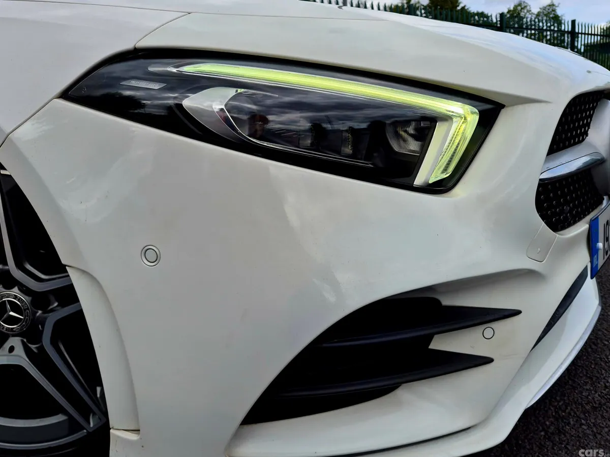 Mercedes-Benz A-Class Hatchback, Diesel, 2019, White