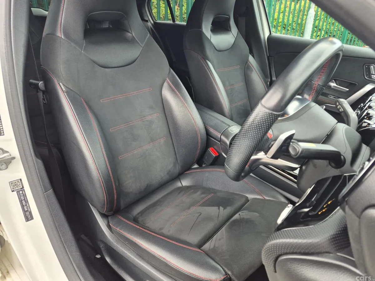 Mercedes-Benz A-Class Hatchback, Diesel, 2019, White