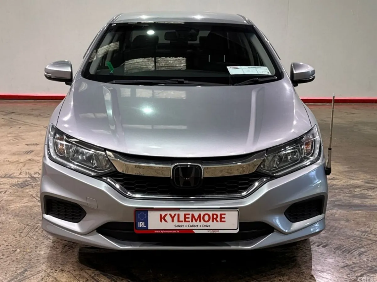 Honda Grace Saloon, Petrol Hybrid, 2019, Silver