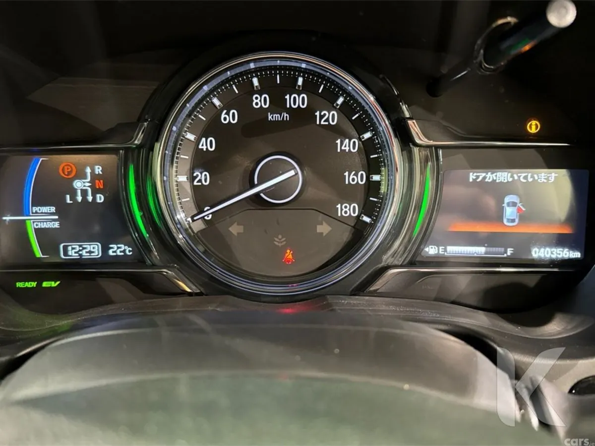 Honda Grace Saloon, Petrol Hybrid, 2019, Silver