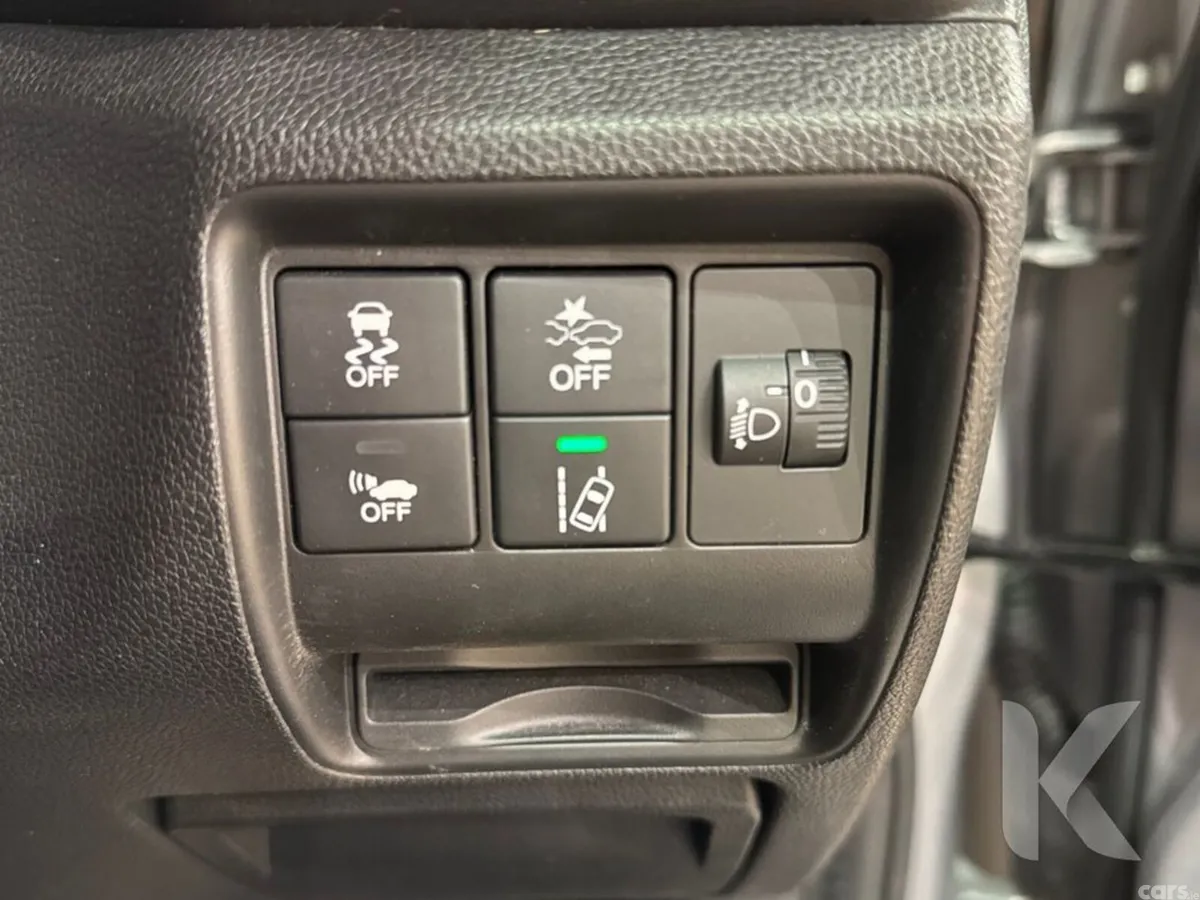 Honda Grace Saloon, Petrol Hybrid, 2019, Silver
