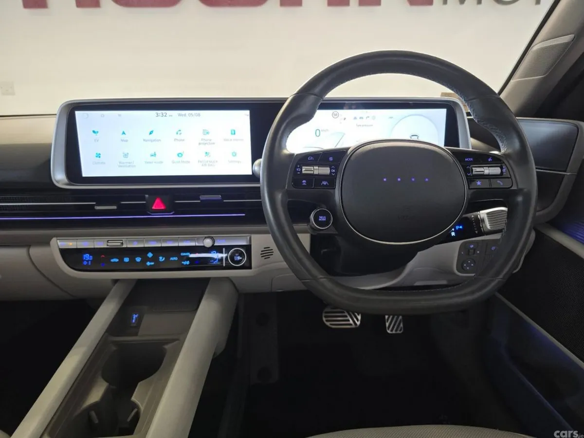 Hyundai IONIQ 6 Saloon, Electric, 2023, Red