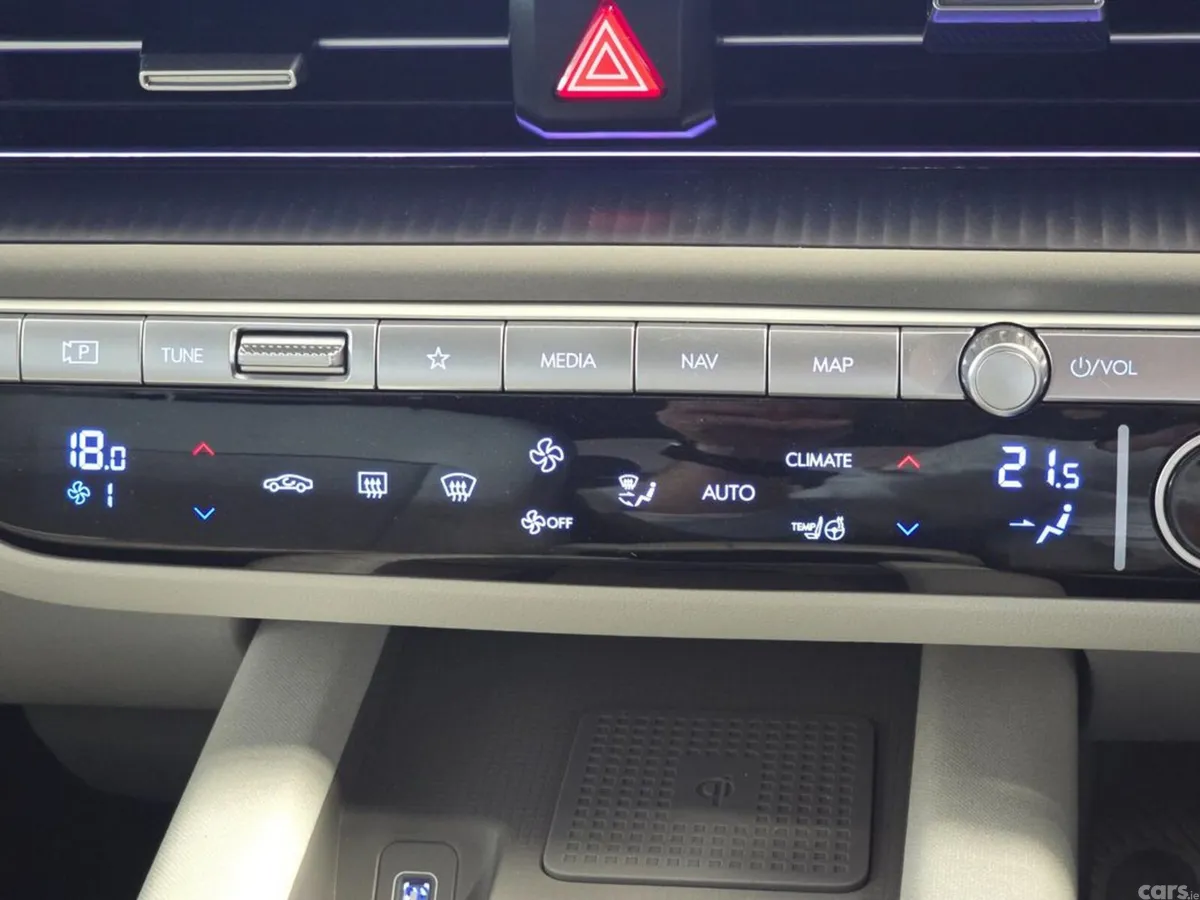 Hyundai IONIQ 6 Saloon, Electric, 2023, Red