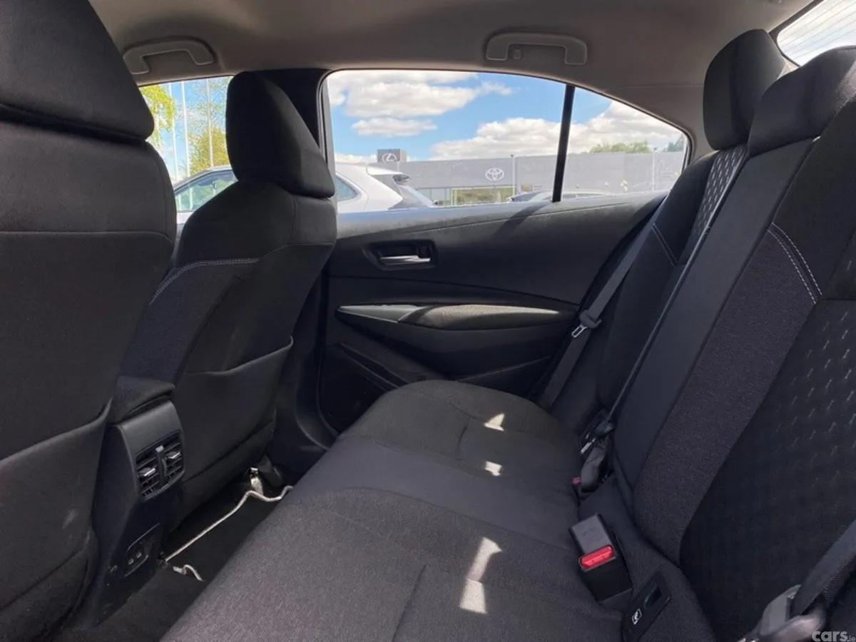 Toyota Corolla Saloon, Petrol Hybrid, 2024, Blue
