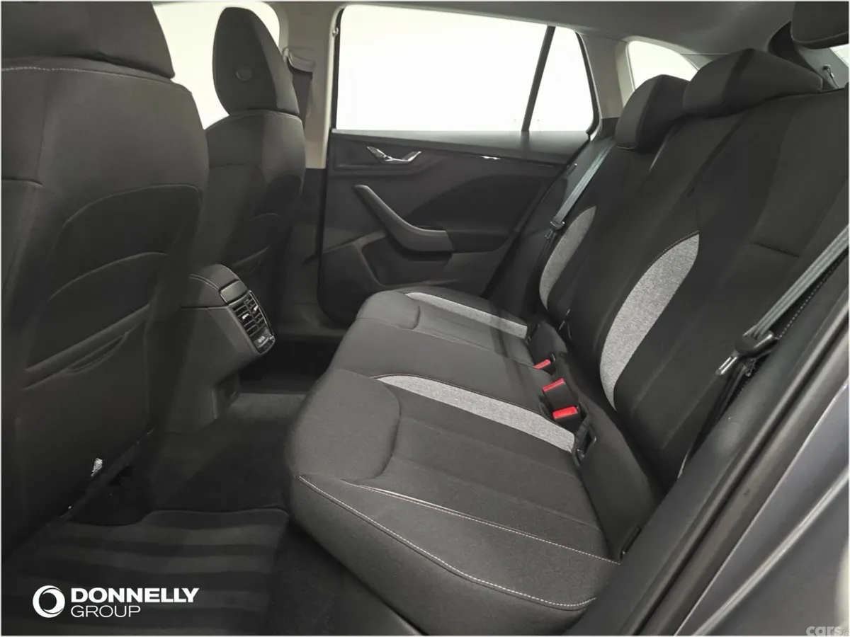 Skoda Scala Hatchback, Petrol, 2026, 