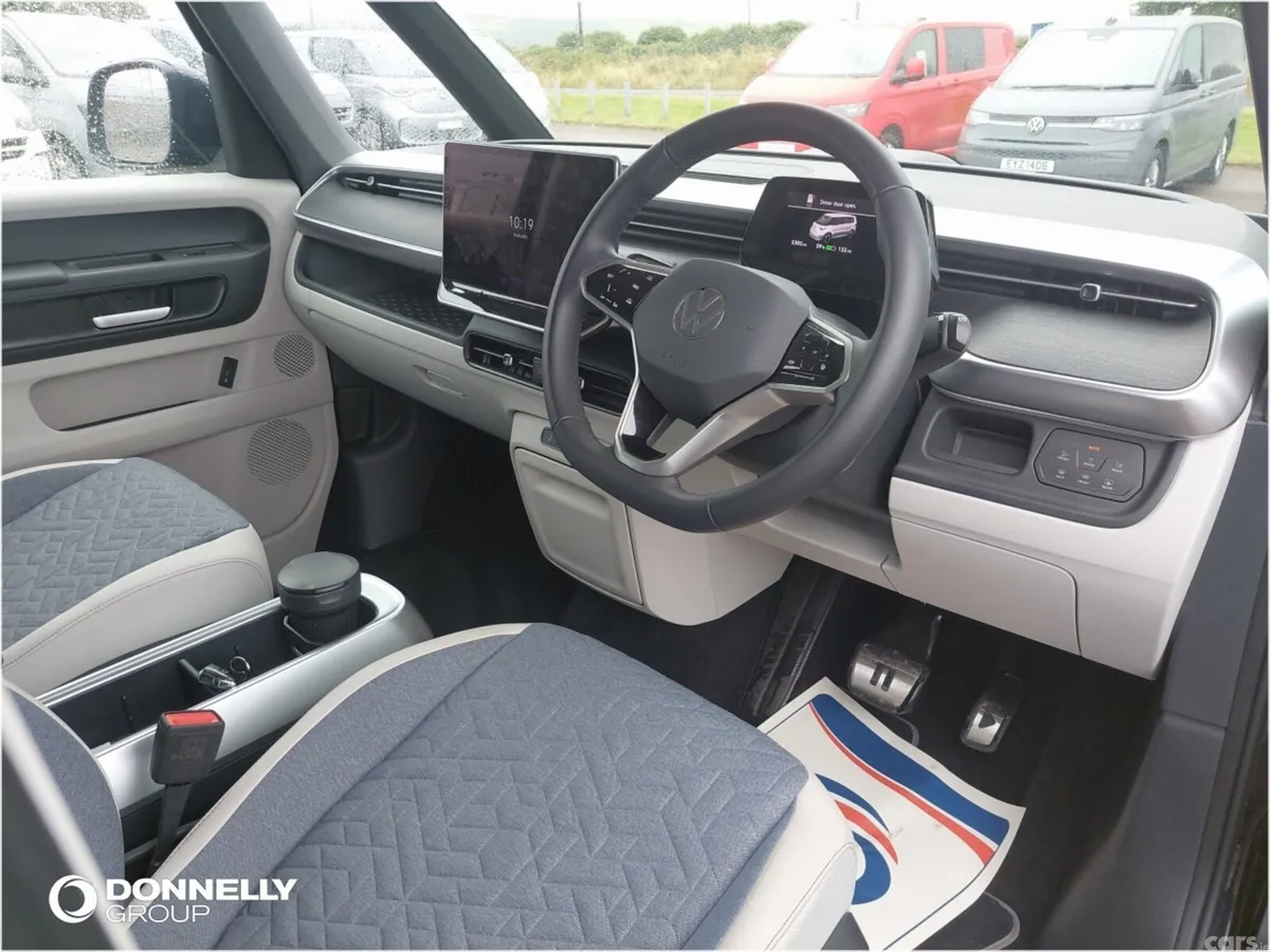 Volkswagen ID.Buzz Estate, Electric, 2025, Black