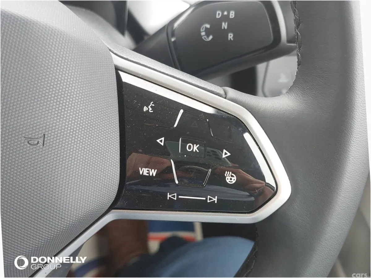 Volkswagen ID.Buzz Estate, Electric, 2025, Black