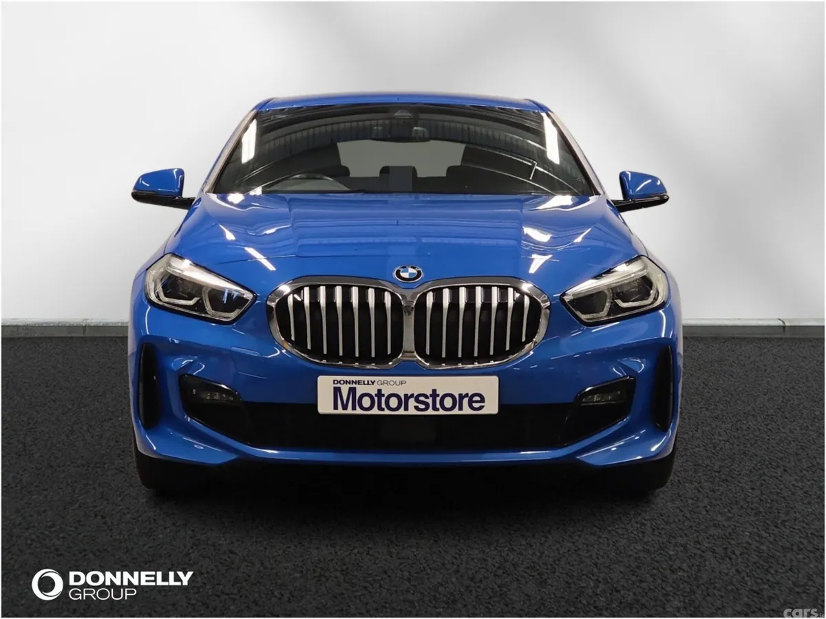 BMW 1-Series Hatchback, Diesel, 2023, Blue