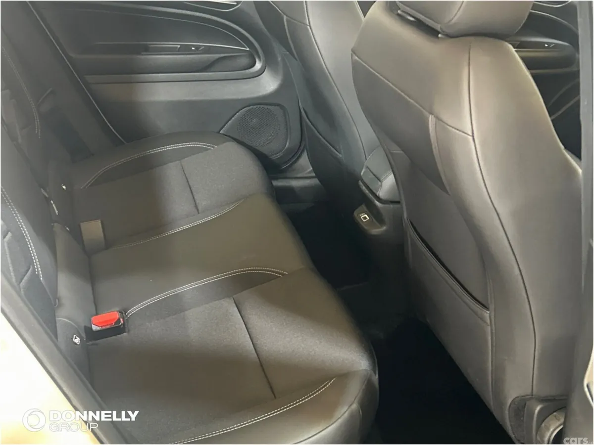 Jeep Avenger Hatchback, Petrol, 2025, White