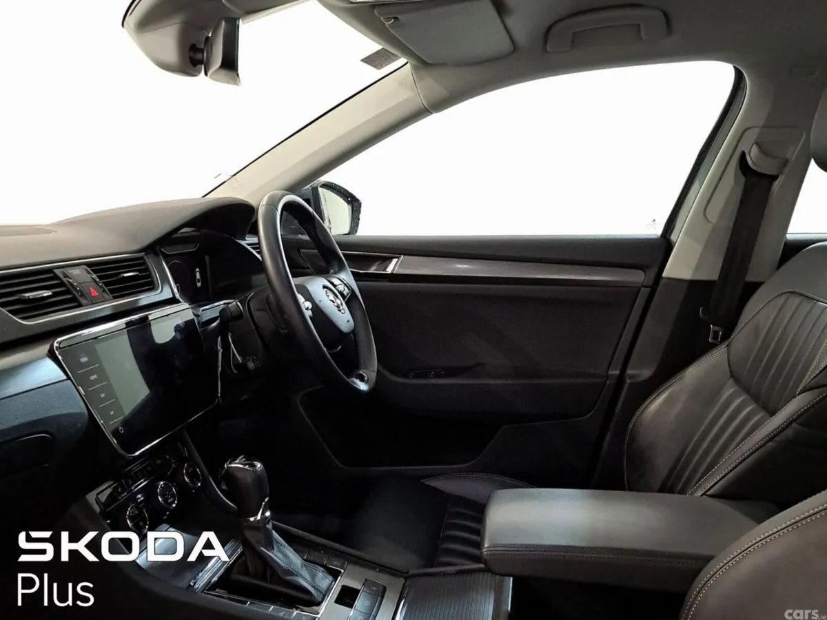 Skoda Superb Saloon, Diesel, 2024, Grey