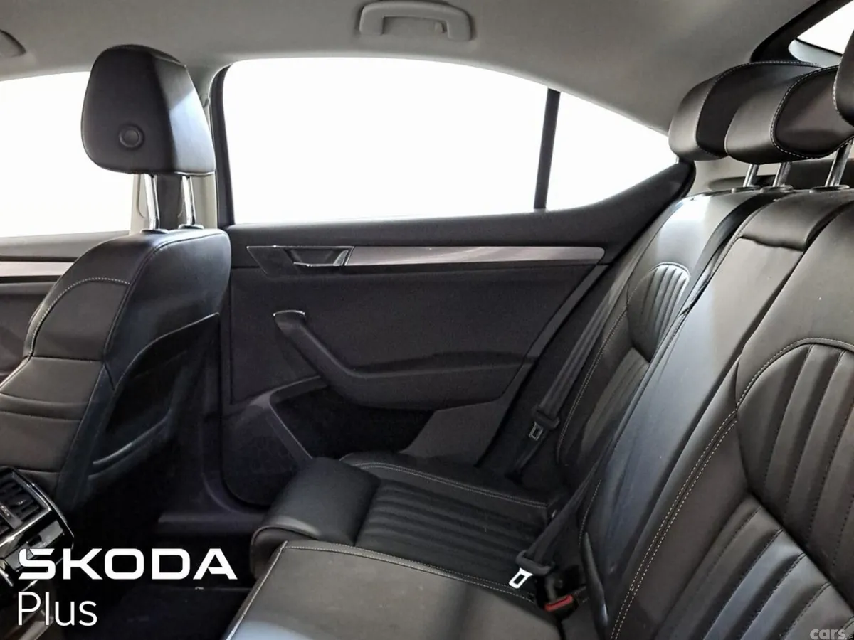 Skoda Superb Saloon, Diesel, 2024, Grey