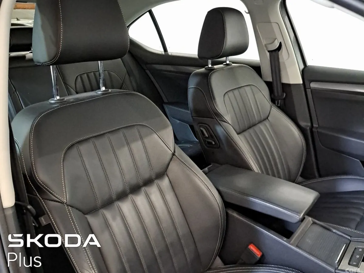 Skoda Superb Saloon, Diesel, 2024, Grey