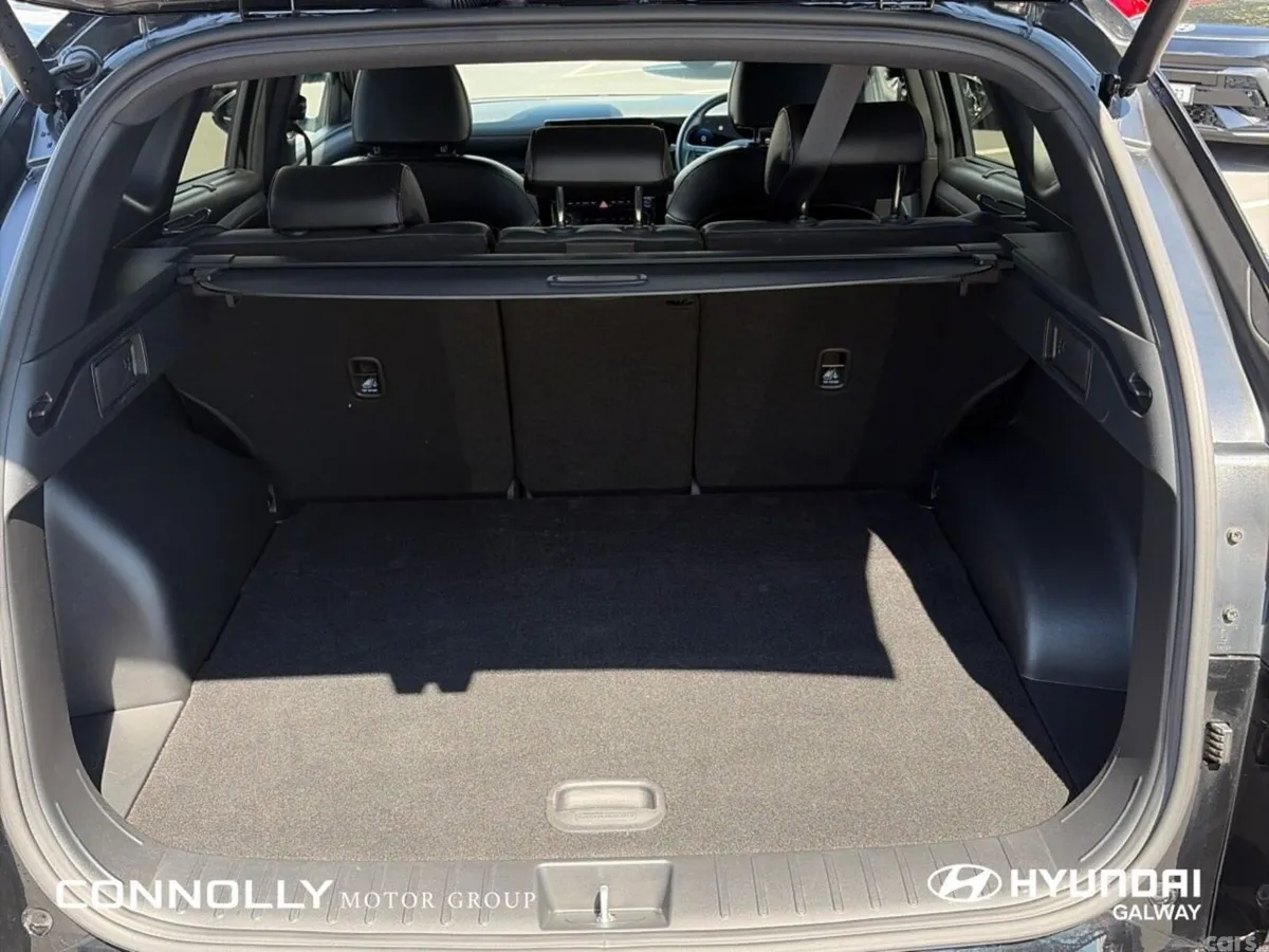 Hyundai Tucson SUV, Petrol Plug-in Hybrid, 2024, Black