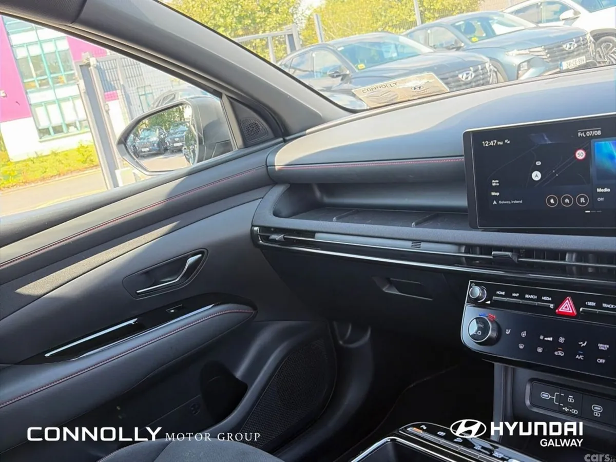 Hyundai Tucson SUV, Petrol Plug-in Hybrid, 2024, Black