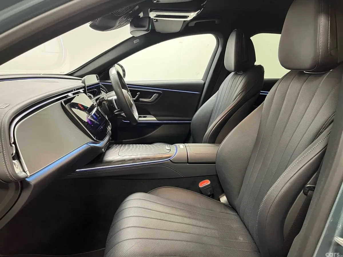 Mercedes-Benz E-Class Saloon, Diesel Plug-in Hybrid, 2025, Silver