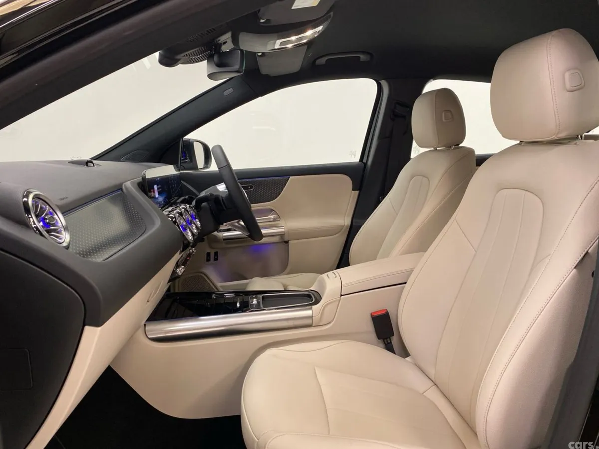 Mercedes-Benz GLA SUV, Petrol Plug-in Hybrid, 2026, Black