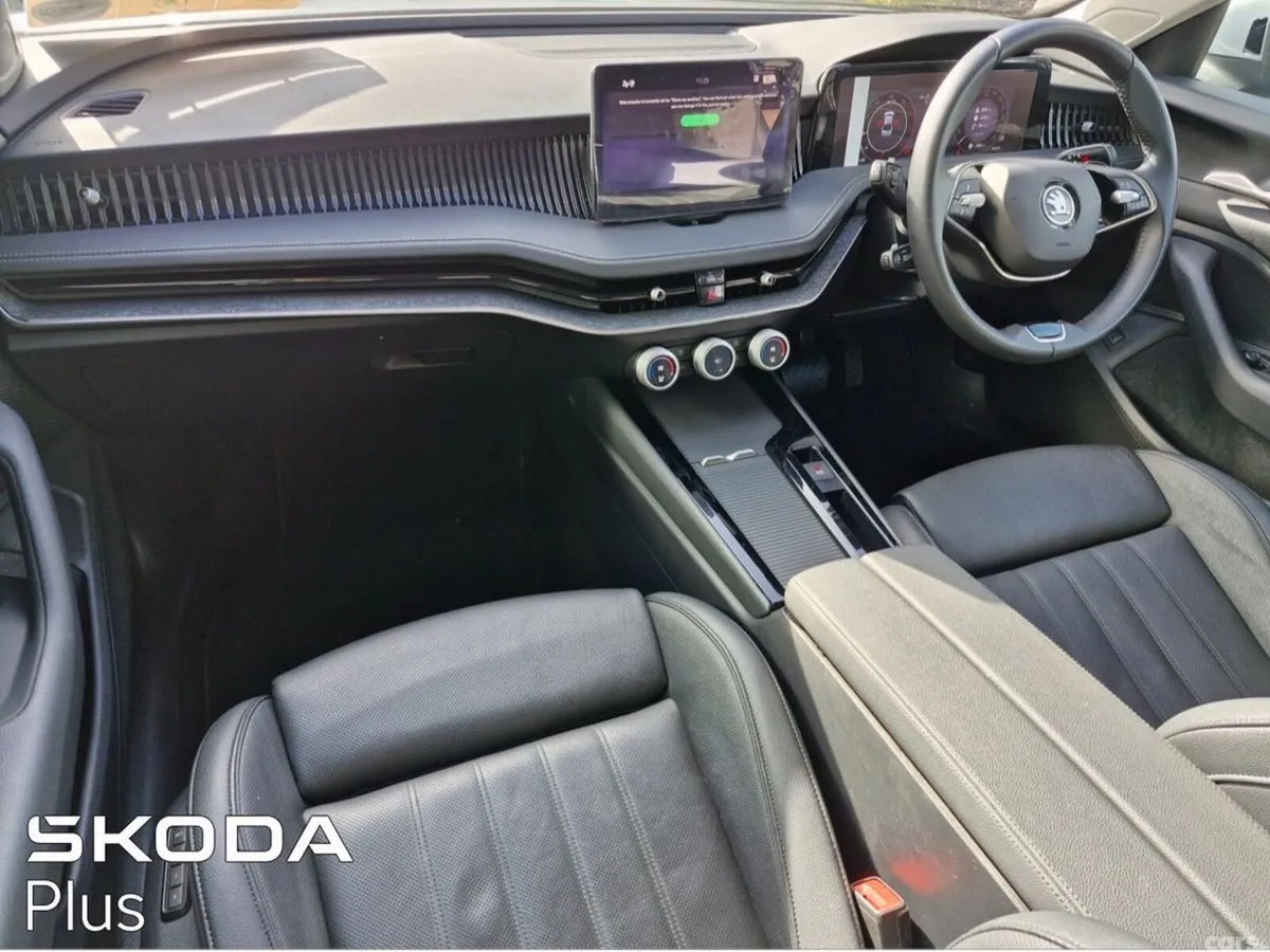 Skoda Superb Saloon, Diesel, 2025, Silver