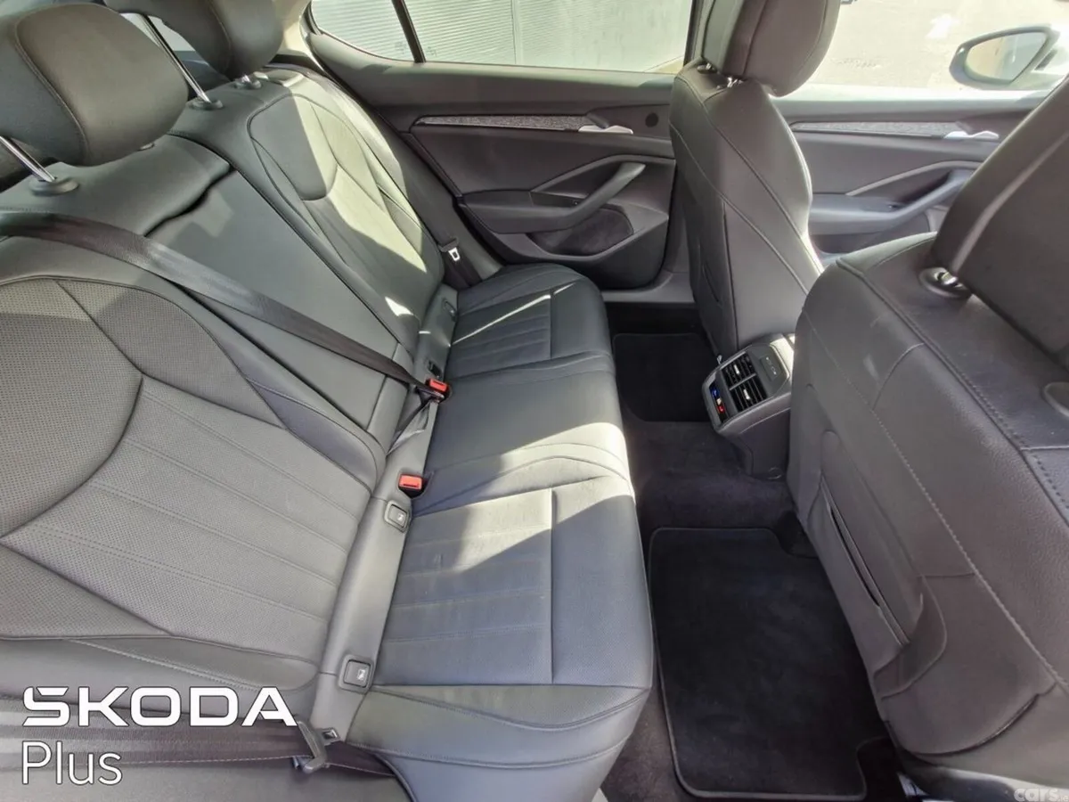 Skoda Superb Saloon, Diesel, 2025, Silver