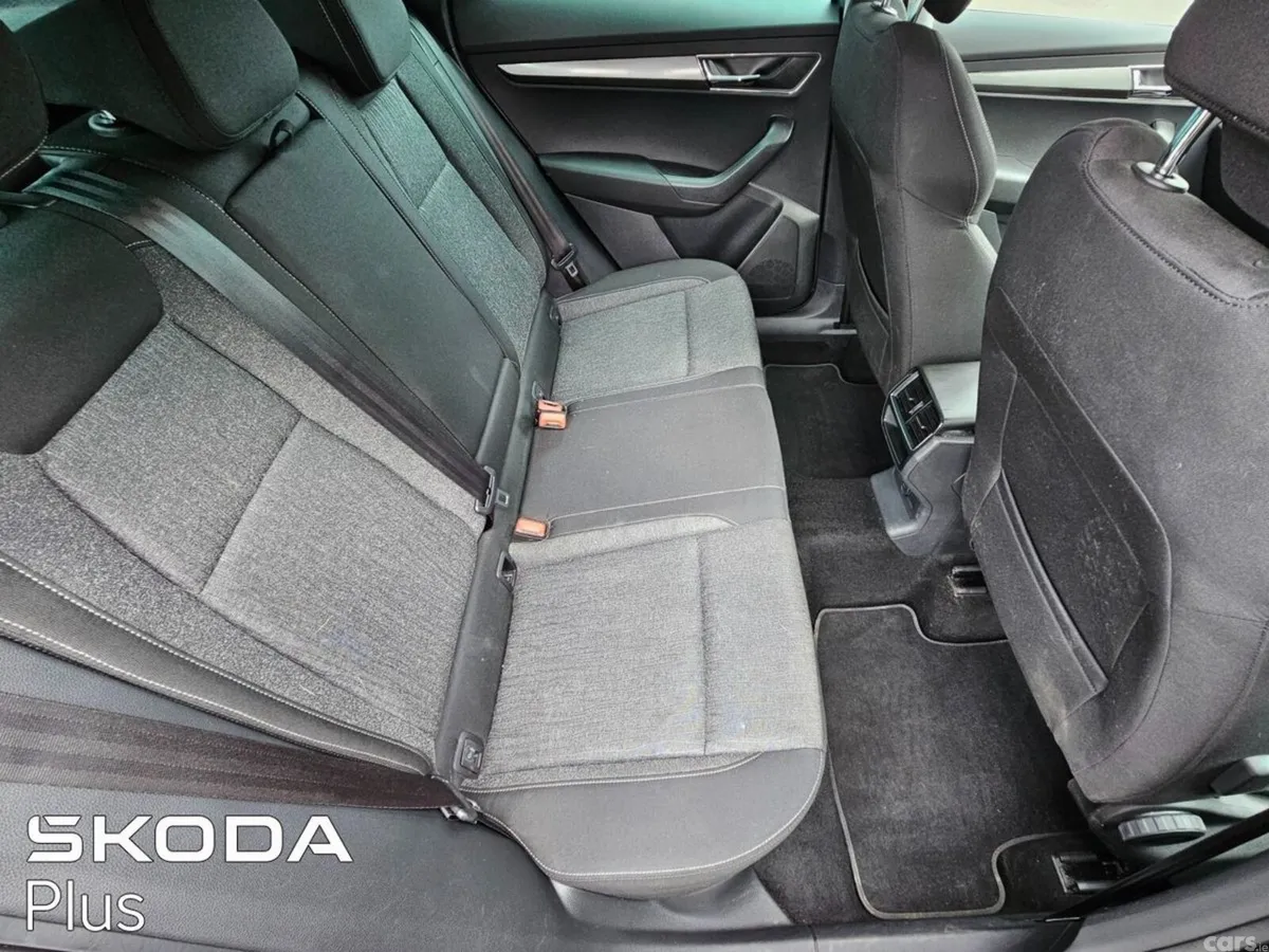 Skoda Karoq Estate, Diesel, 2022, Grey