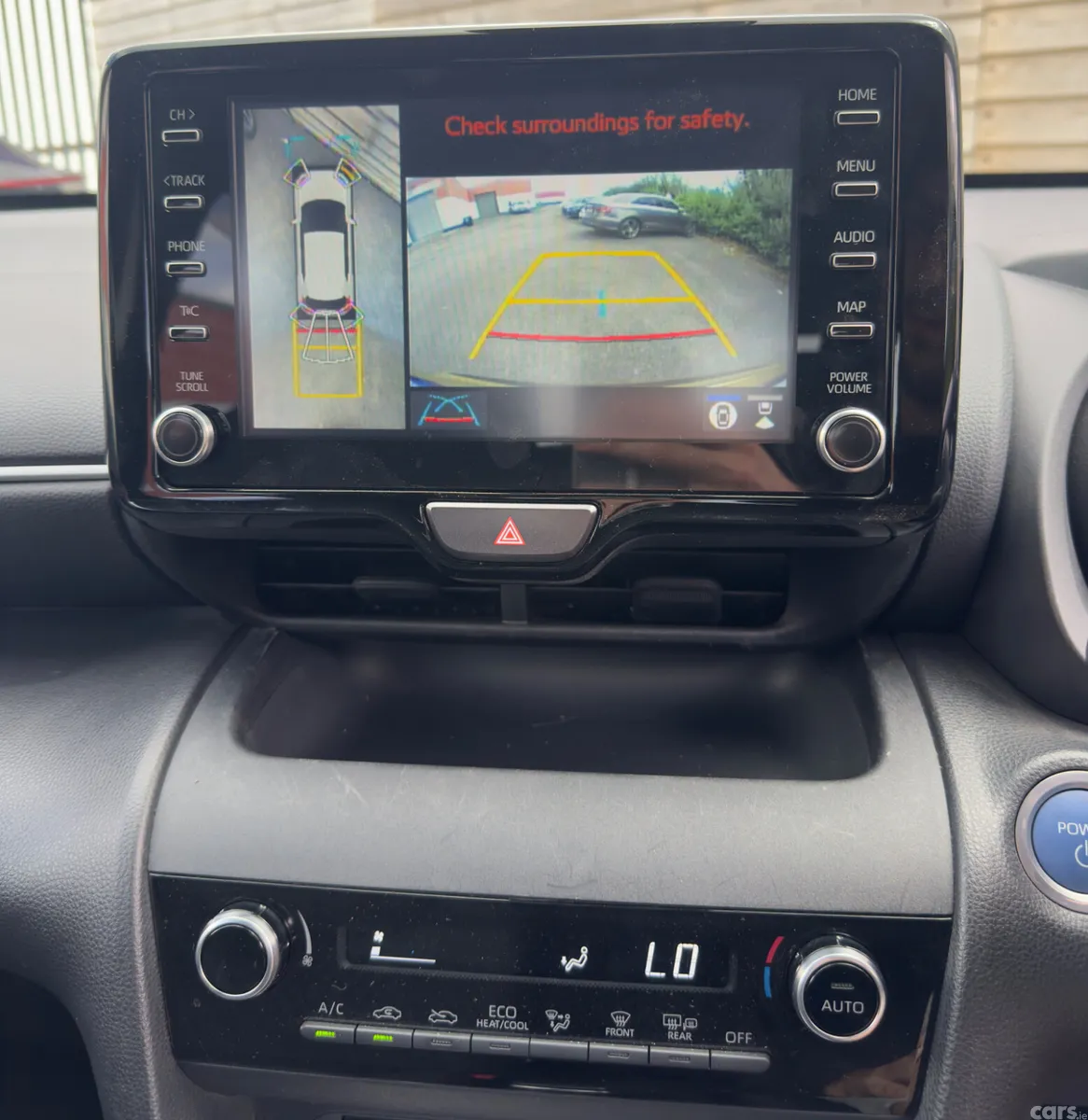 Toyota Yaris Cross SUV, Petrol Hybrid, 2021, Gold