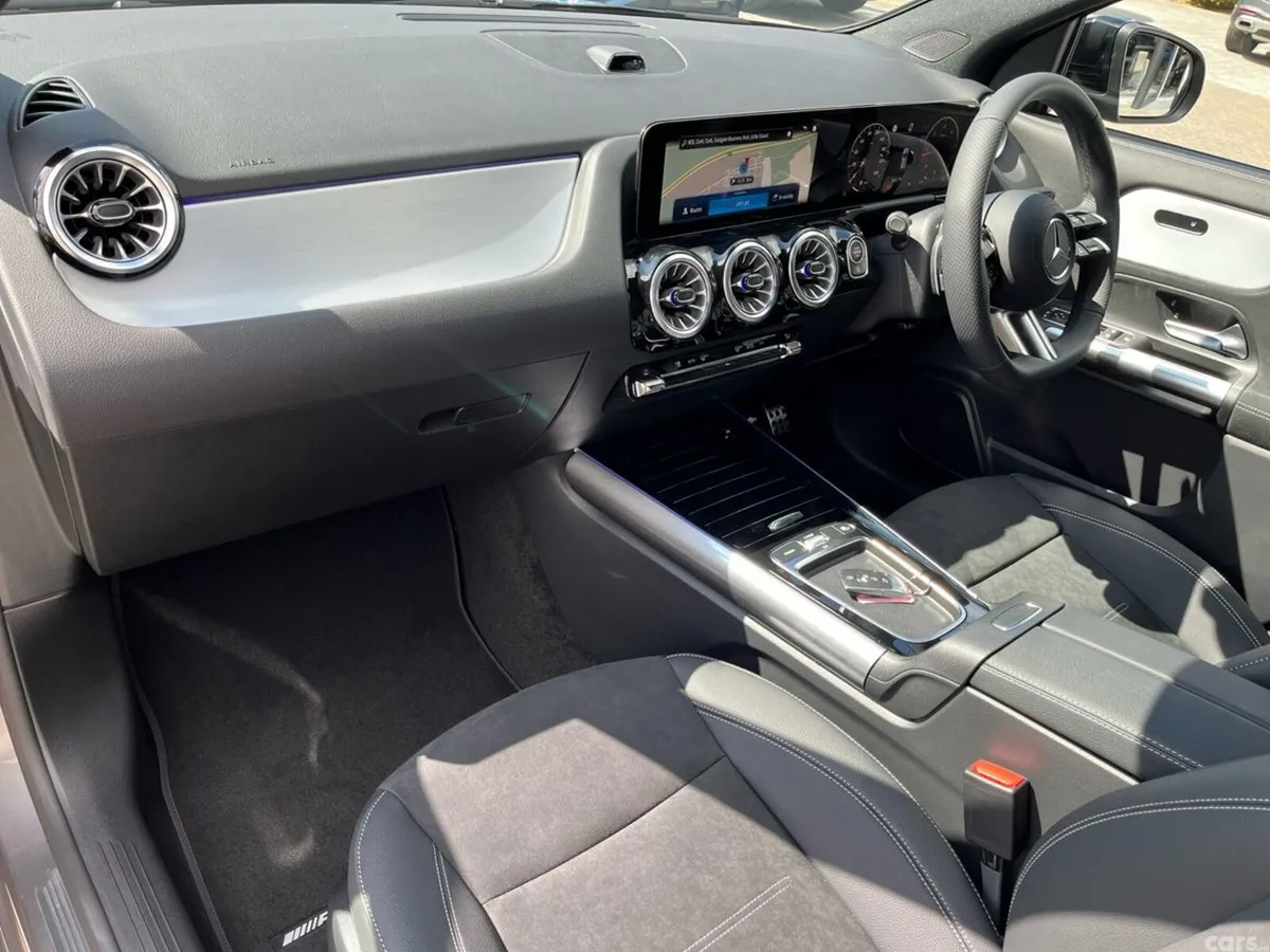 Mercedes-Benz GLA SUV, Diesel, 2026, Grey