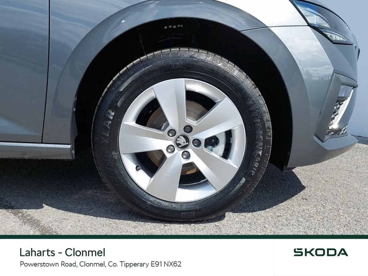 Skoda Scala Hatchback, Petrol, 2026, Grey