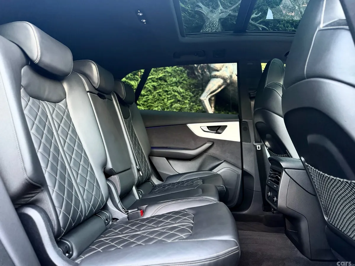 Audi Q8 Hatchback, Diesel, 2023, Black