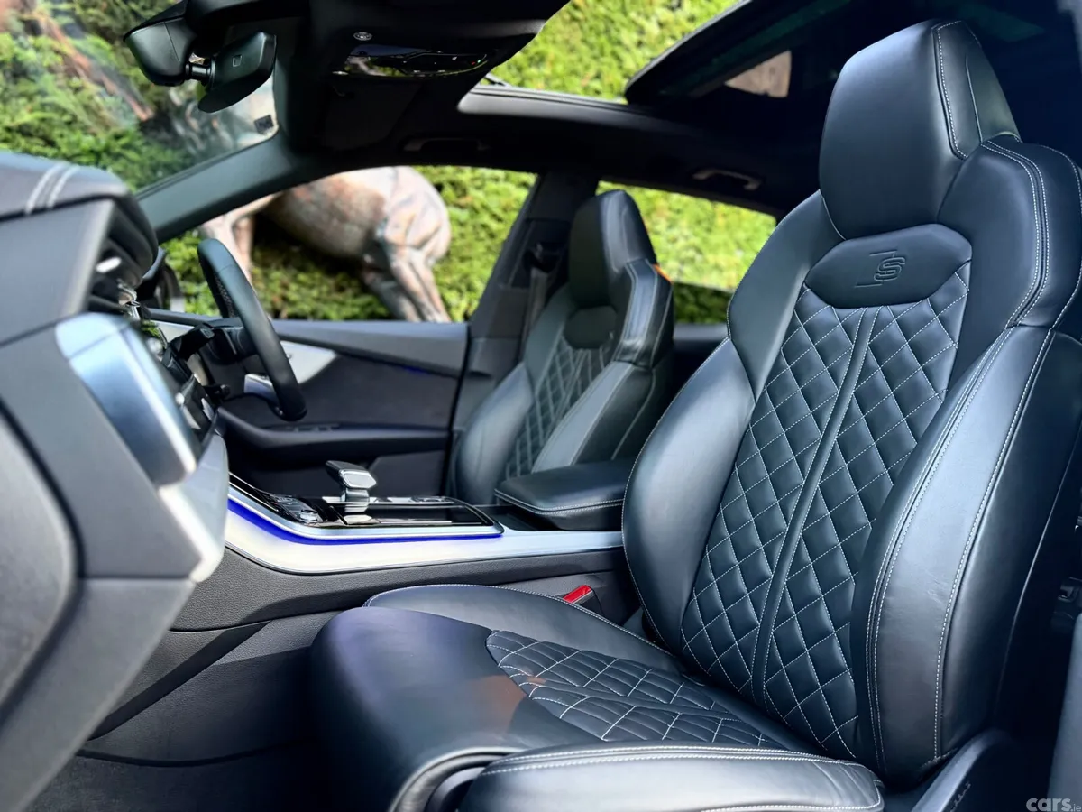 Audi Q8 Hatchback, Diesel, 2023, Black