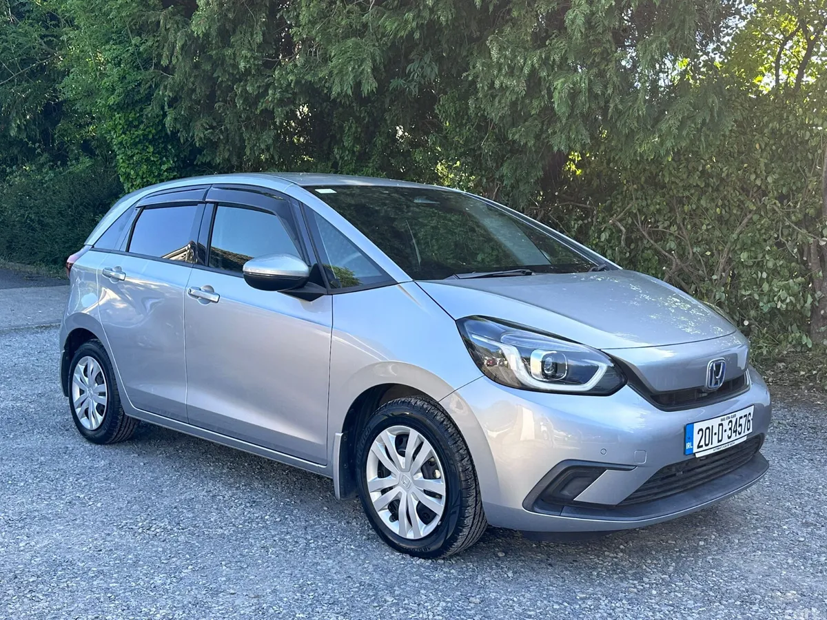 Honda Fit Hatchback, Petrol Hybrid, 2020, Silver