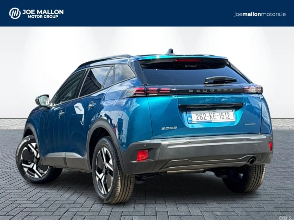 Peugeot 2008 MPV, Petrol Hybrid, 2026, Blue