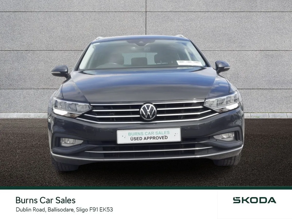 Volkswagen Passat Estate, Diesel, 2022, Grey